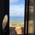 Casa de hóspedes Perla Del Borgo 3*