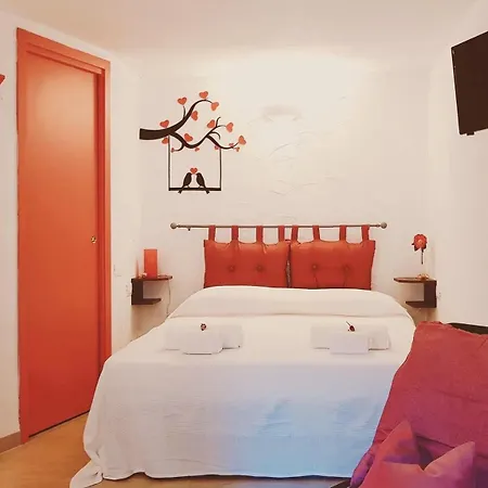 게스트하우스 Perla Del Borgo 3*